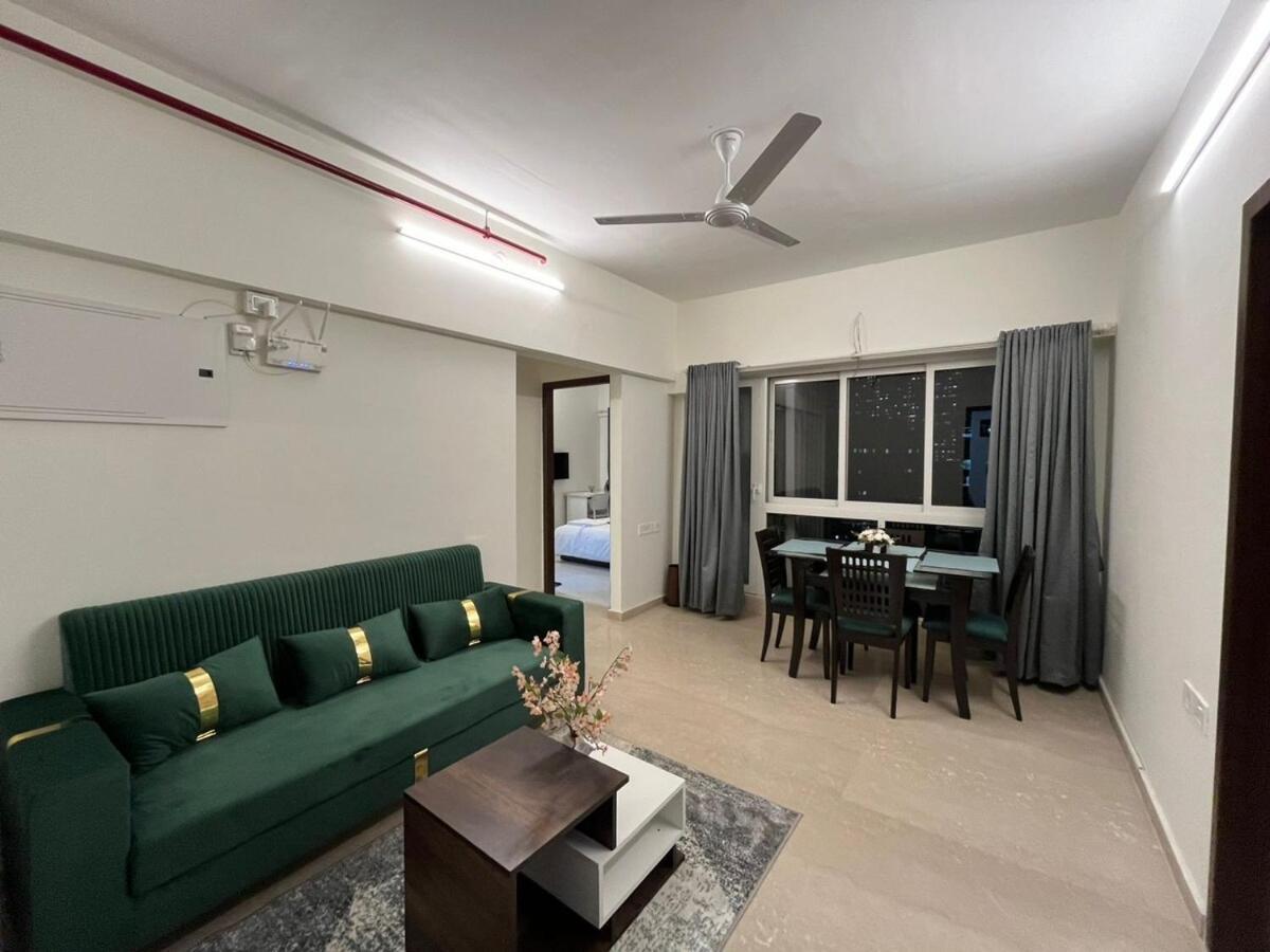 Apartament 2bhk Living Near Nesco Malad East West *
